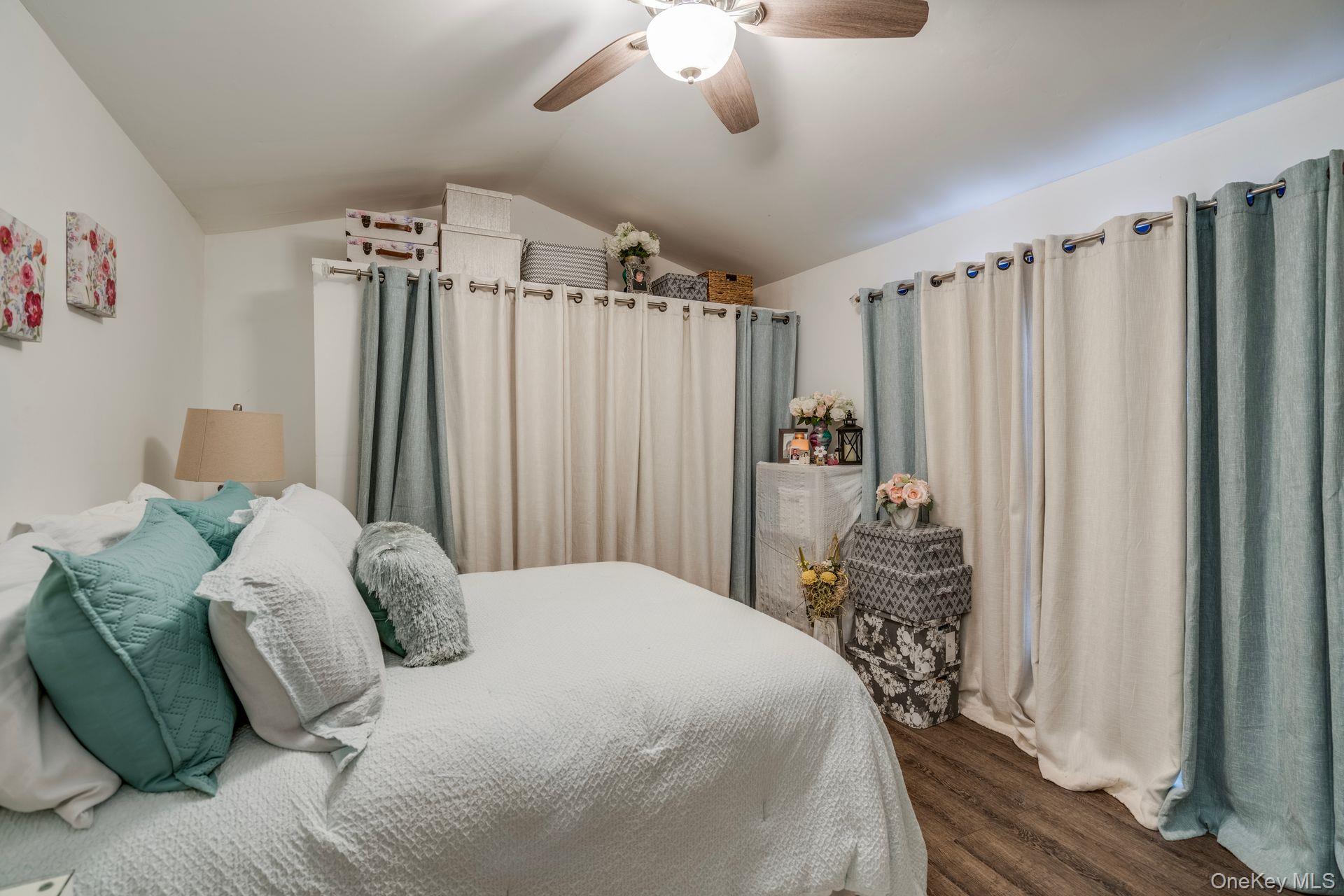 24 Forrest Drive, Lloyd Harbor, NY 11743