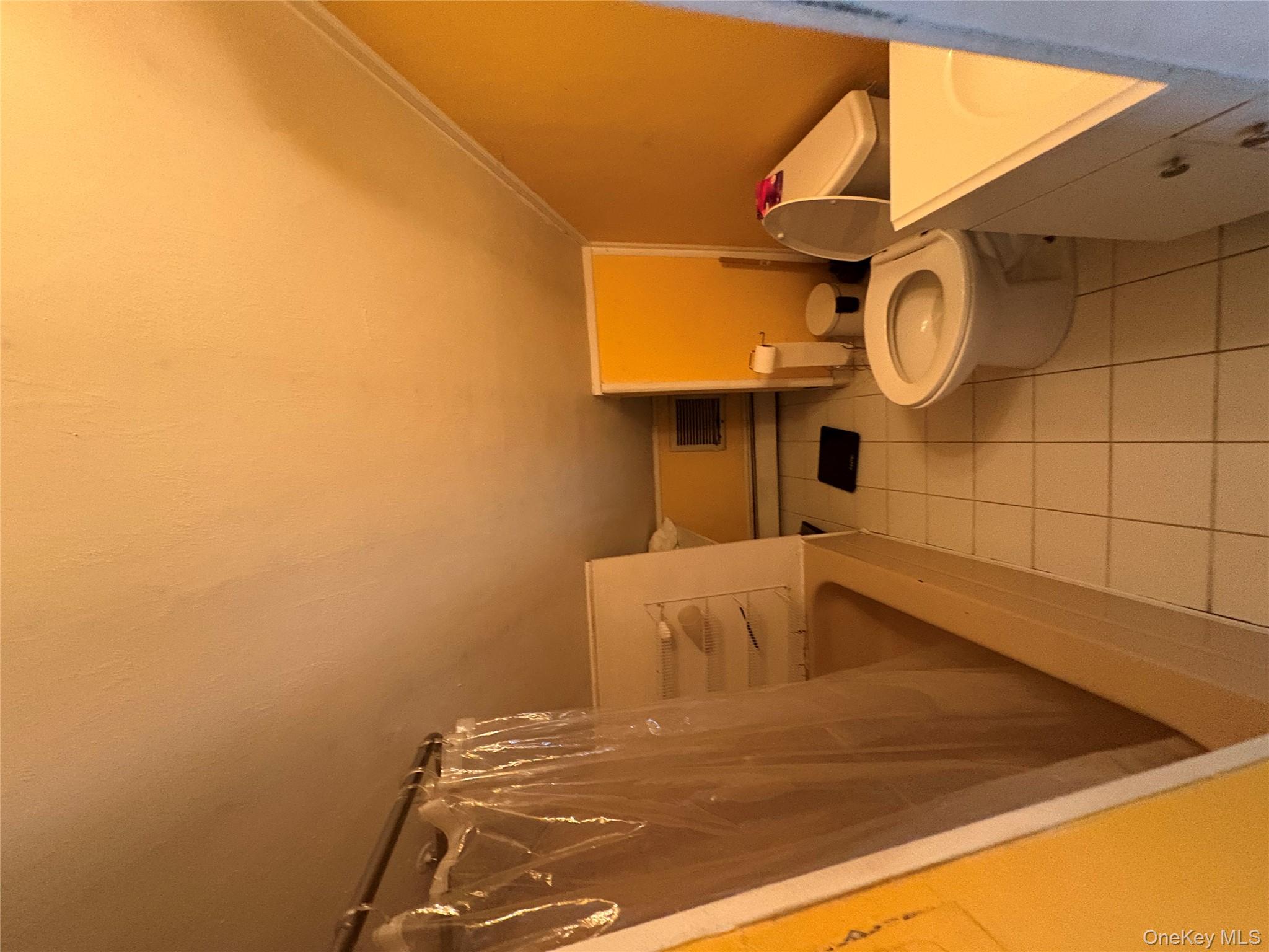 70 Abbey Lane, Levittown, NY 11756