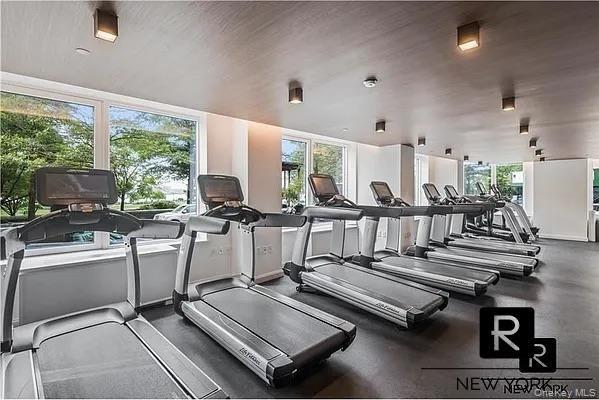 212 Warren Street # 9-R, New York (Manhattan), NY 10282