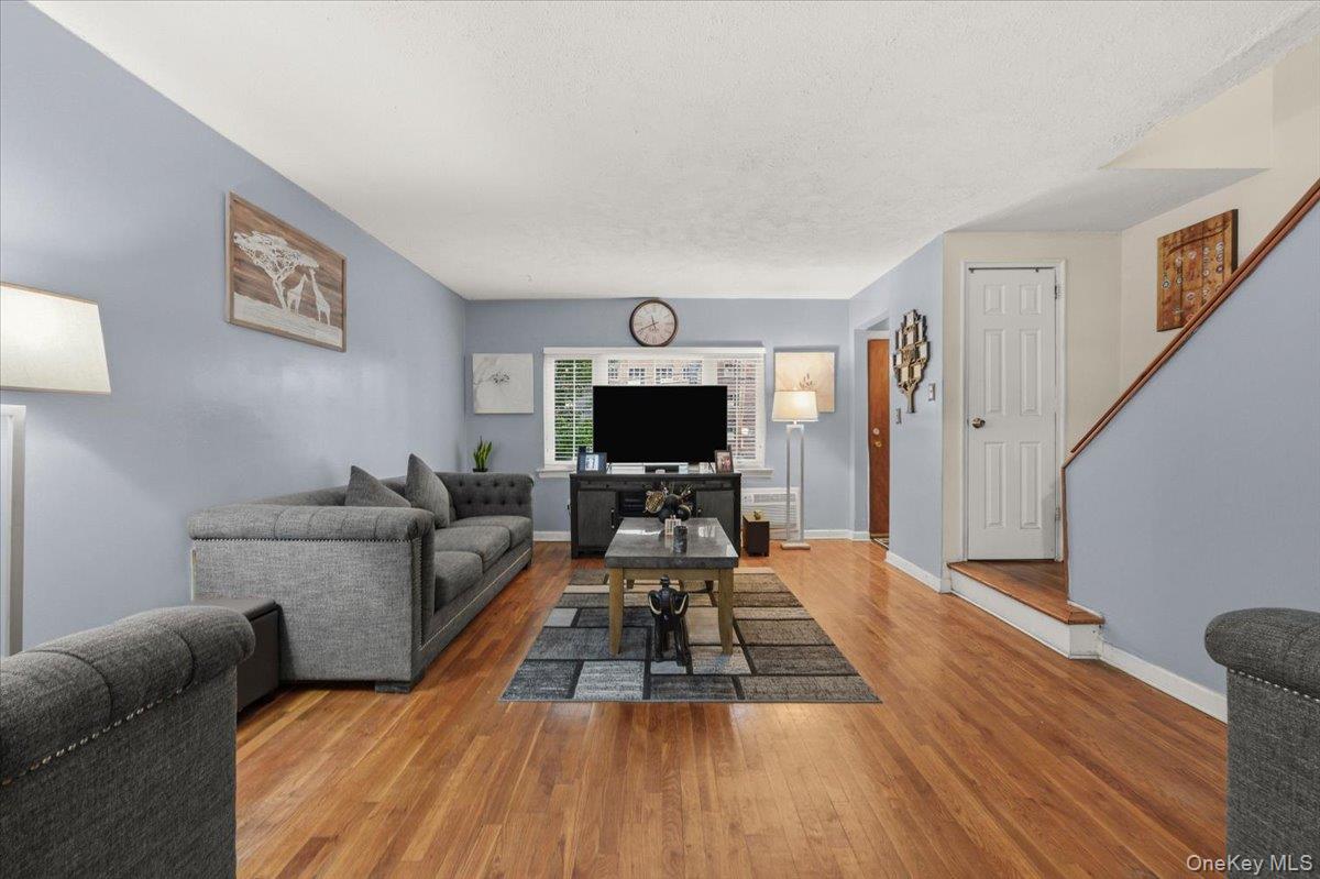 1260 Adee Avenue, Bronx, NY 10469