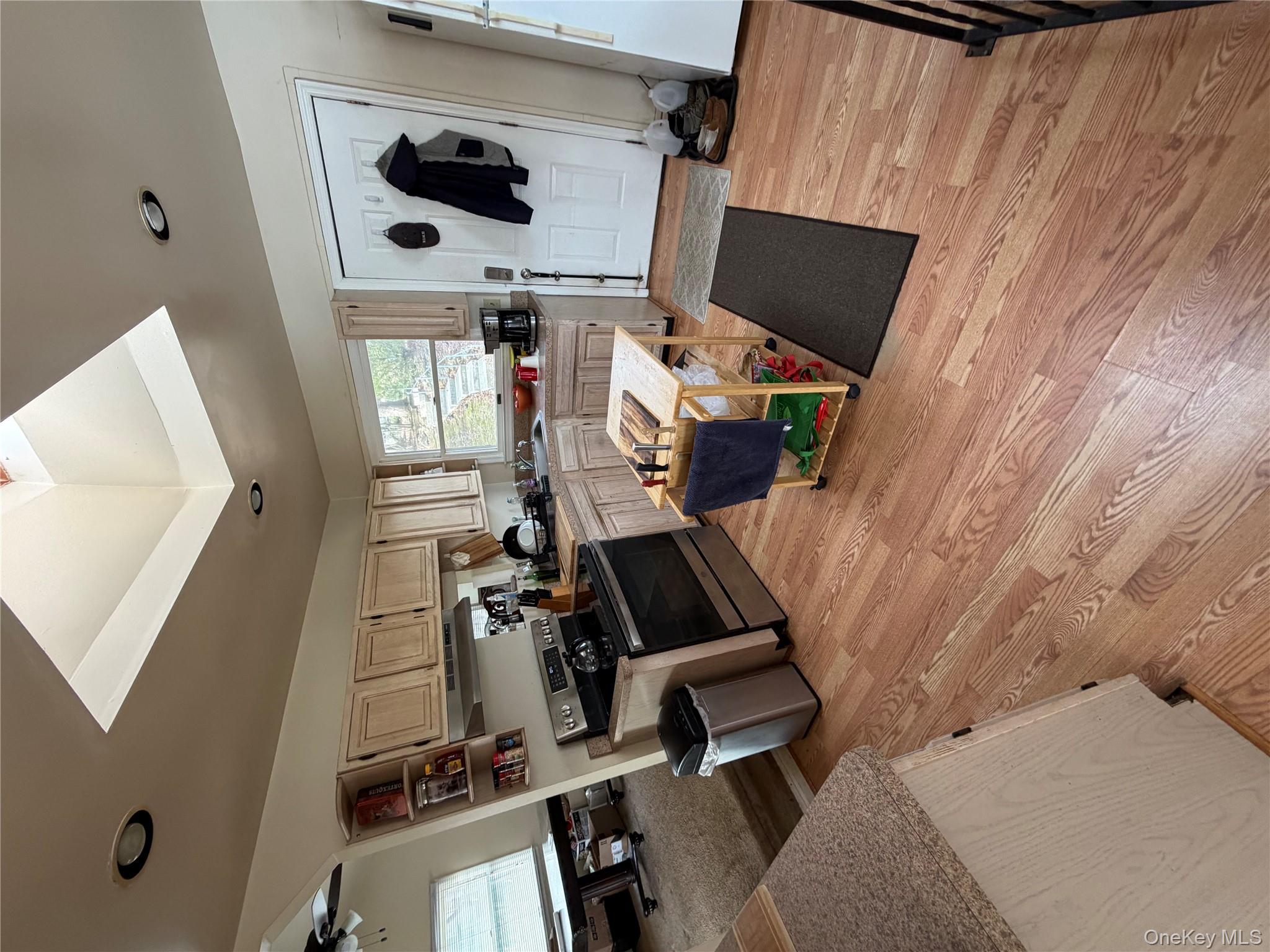 165 W Lakeshore Drive, Carmel, NY 10512