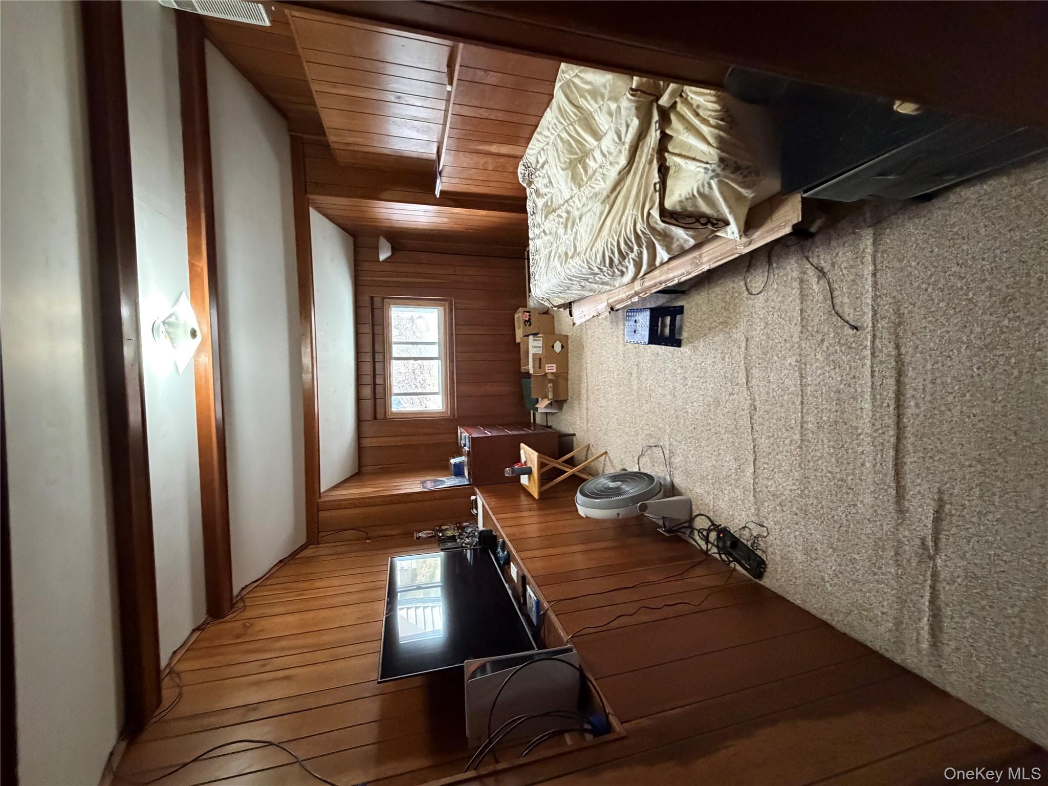 165 W Lakeshore Drive, Carmel, NY 10512