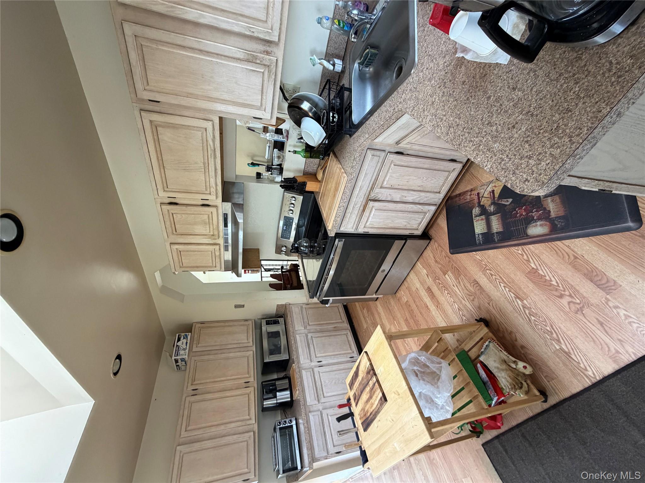 165 W Lakeshore Drive, Carmel, NY 10512