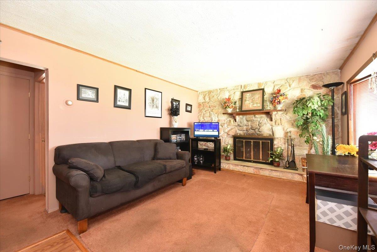 136 Maple Street, Massapequa Park, NY 11762