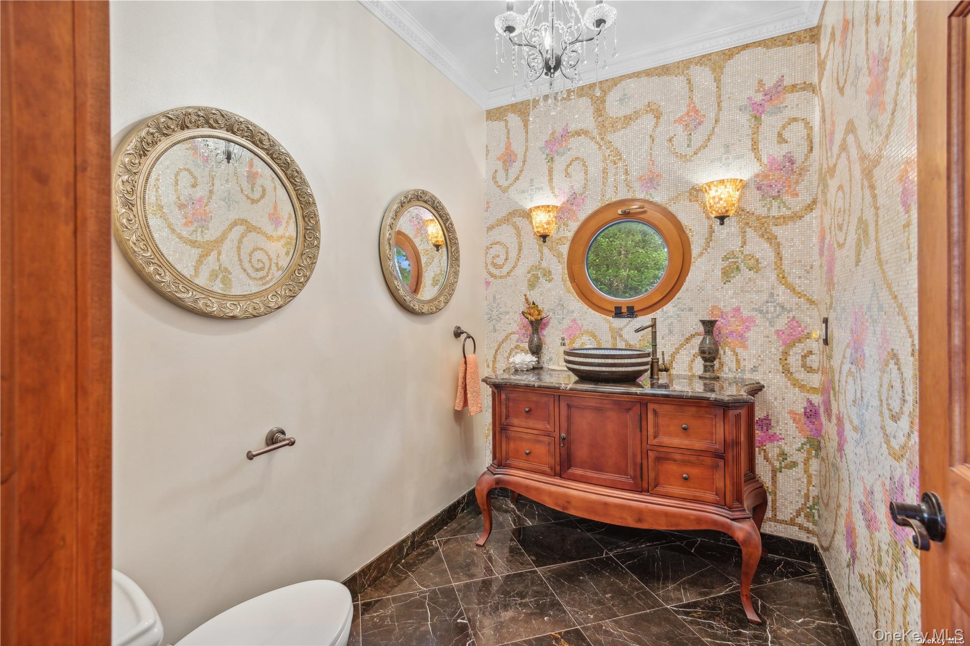 13 Seatuck Lane, Remsenburg, NY 11960