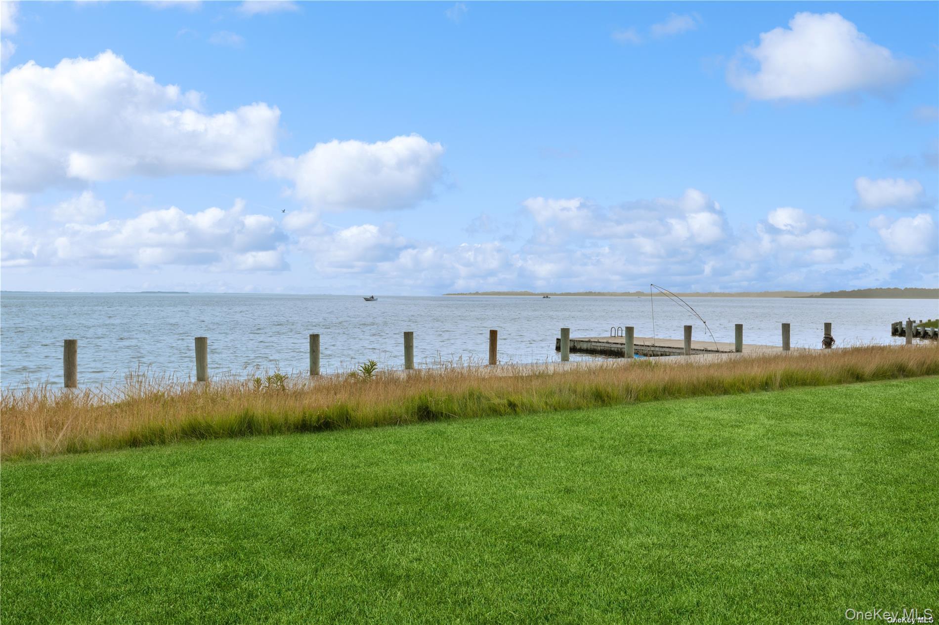 13 Seatuck Lane, Remsenburg, NY 11960