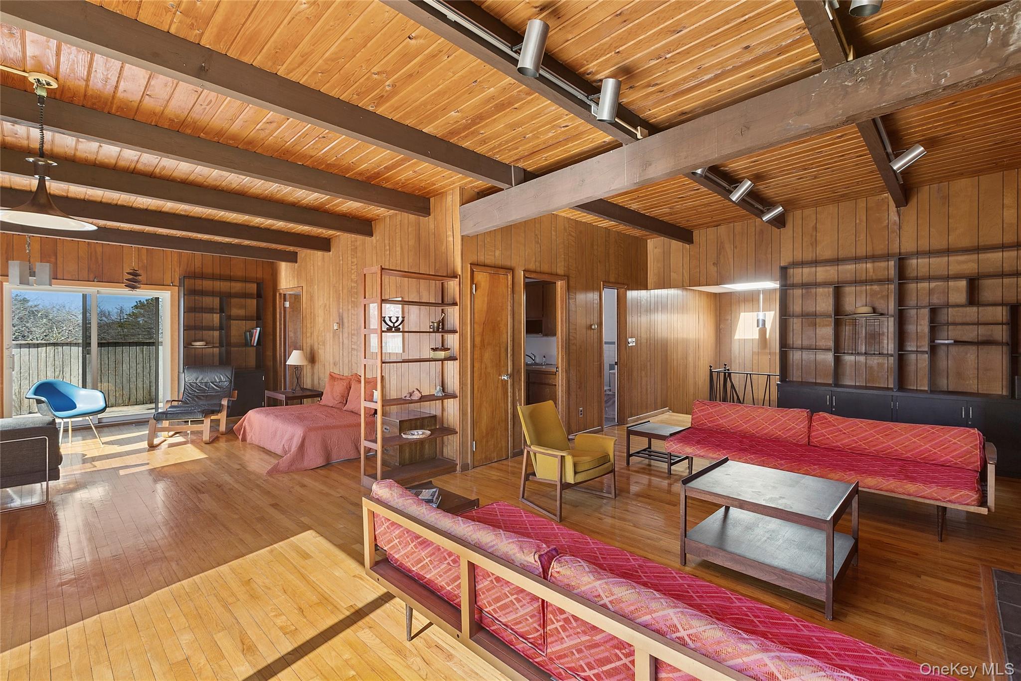 41 Deerfield Lane, Amagansett, NY 11930