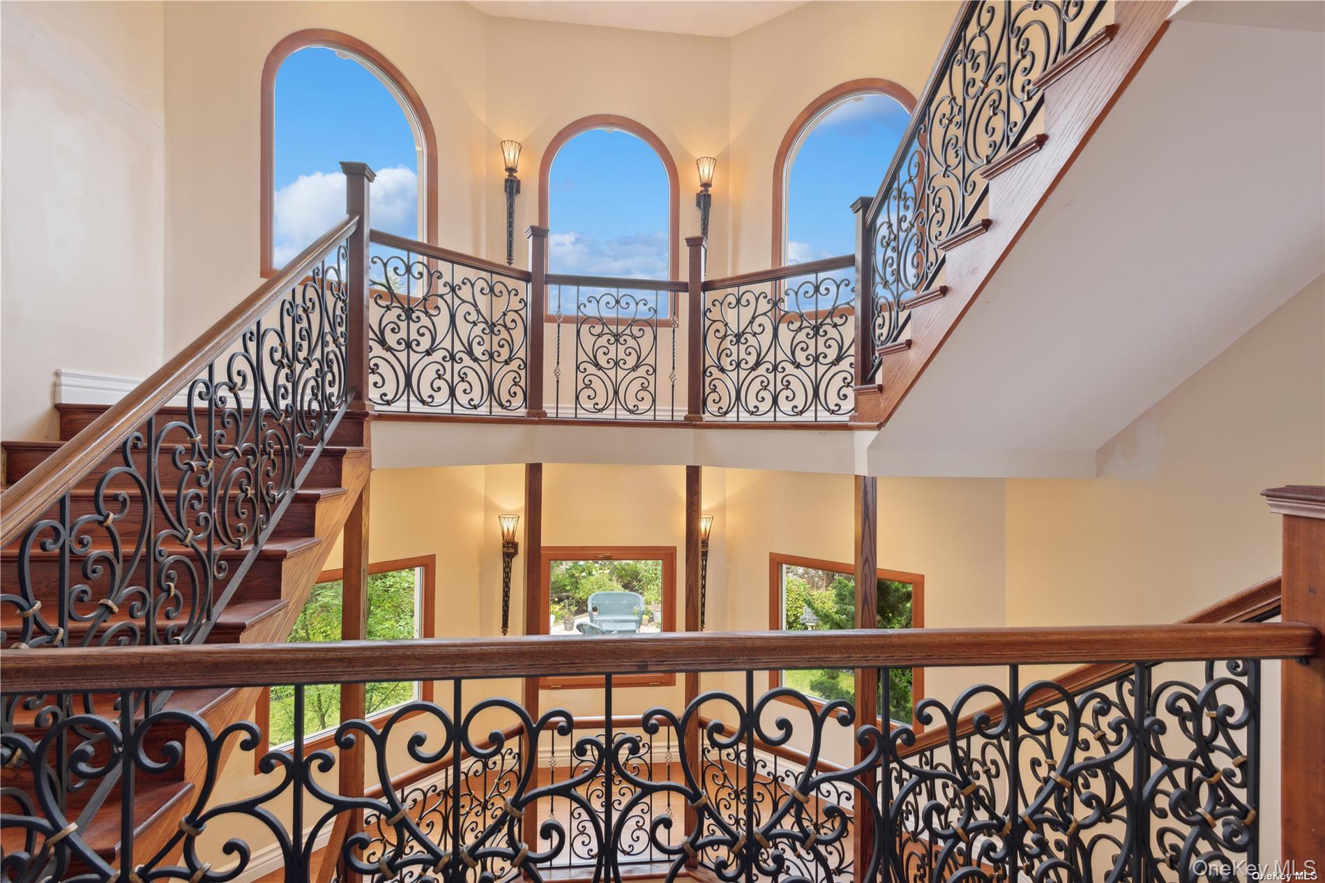 13 Seatuck Lane, Remsenburg, NY 11960