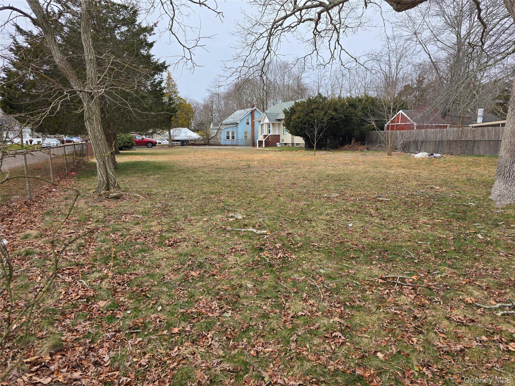 5 Cedar Road E, Mastic Beach, NY 11951