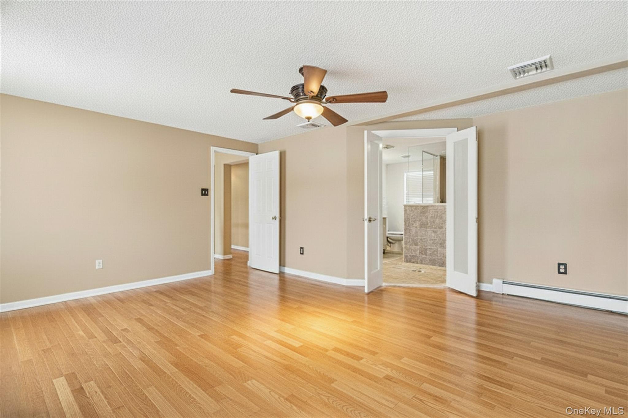 21 Foreston Circle, Manorville, NY 11949