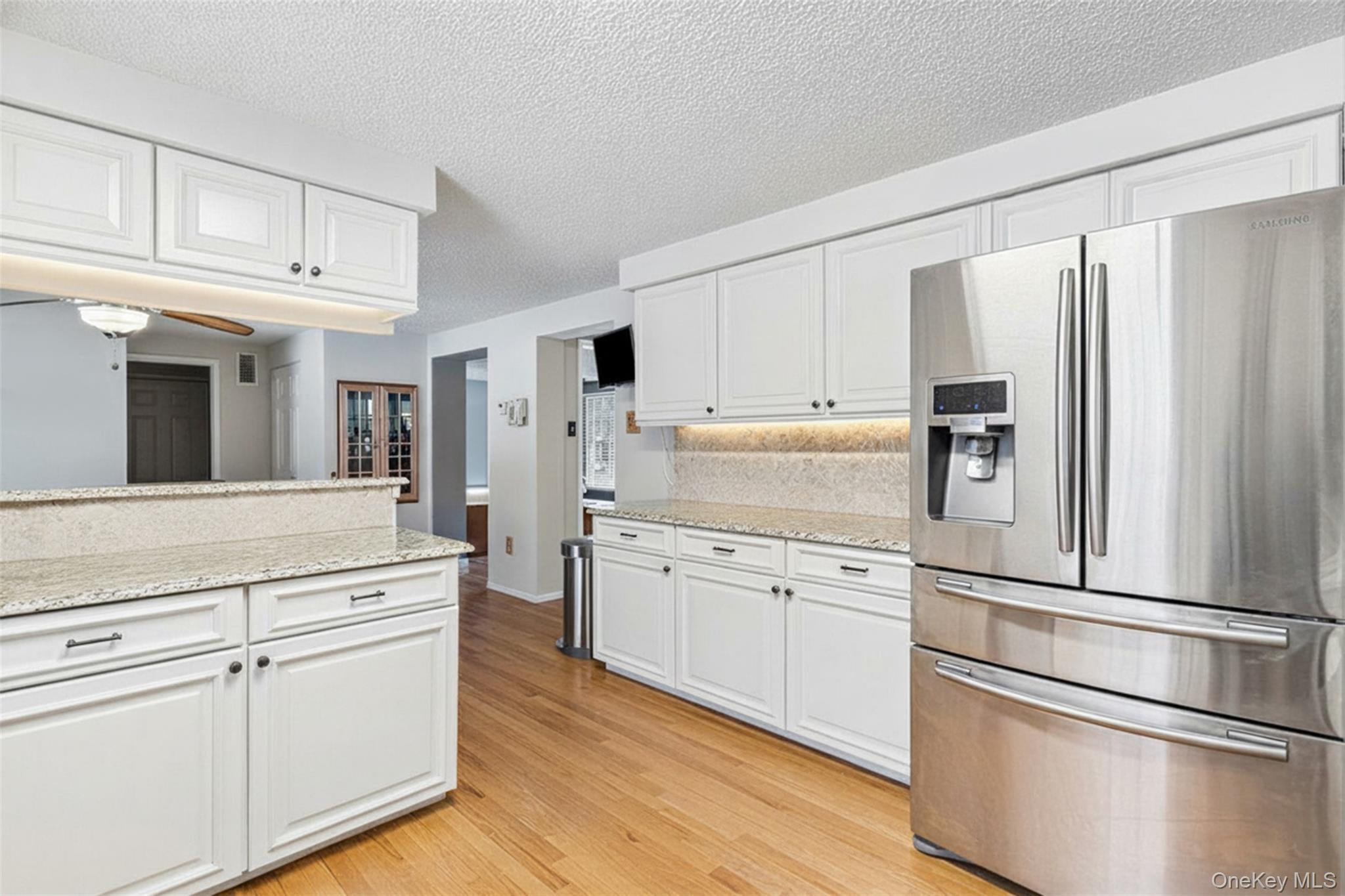 21 Foreston Circle, Manorville, NY 11949