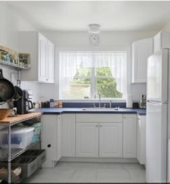 15 Cottage Road, Baiting Hollow, NY 11933