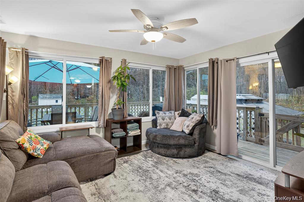 91 Velie Road, Lagrangeville, NY 12540