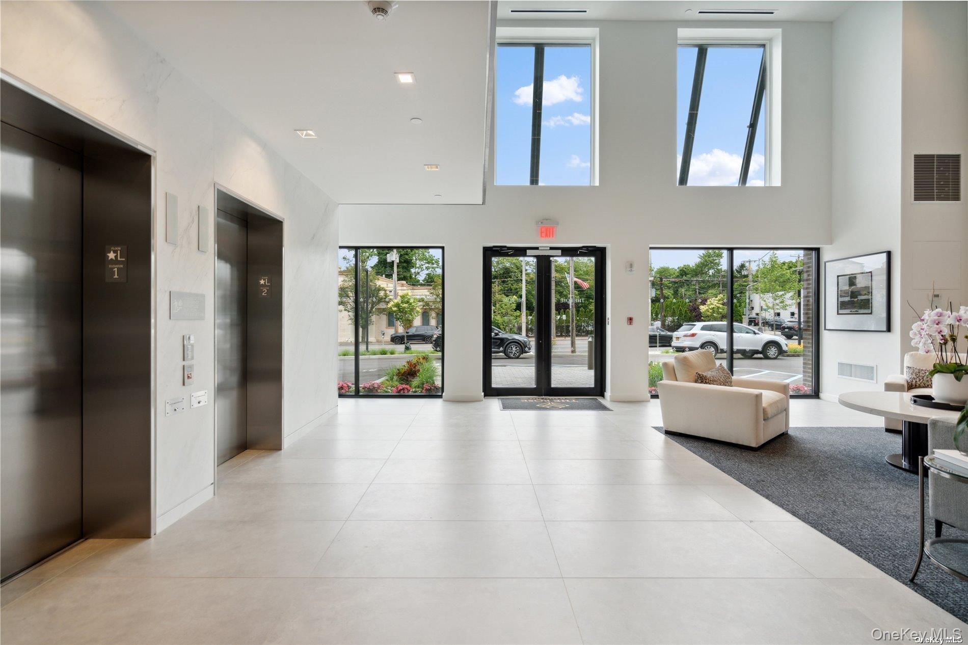 218 Middle Neck Road # 102, Great Neck, NY 11021