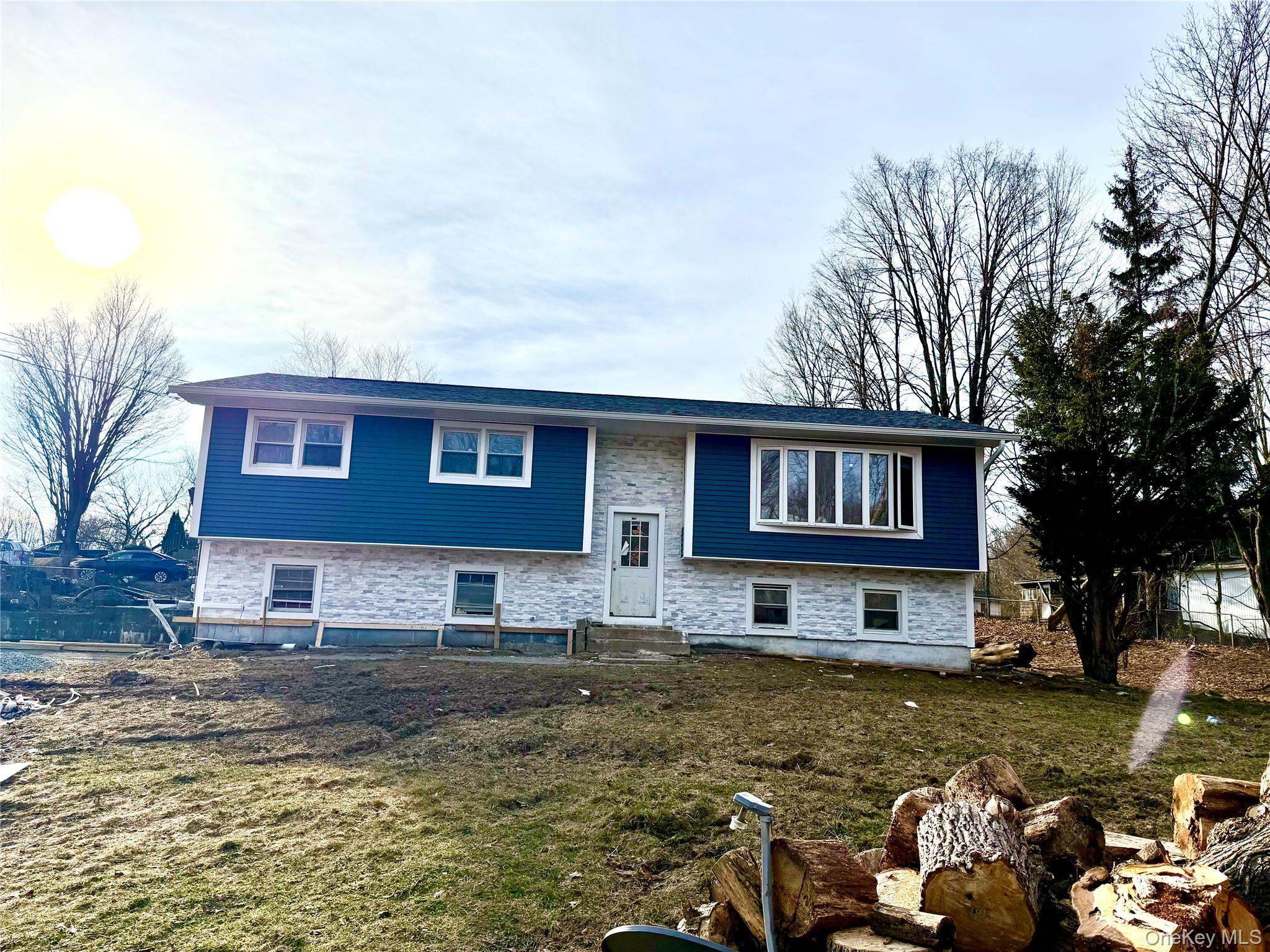 37 California Drive, Middletown, NY 10940