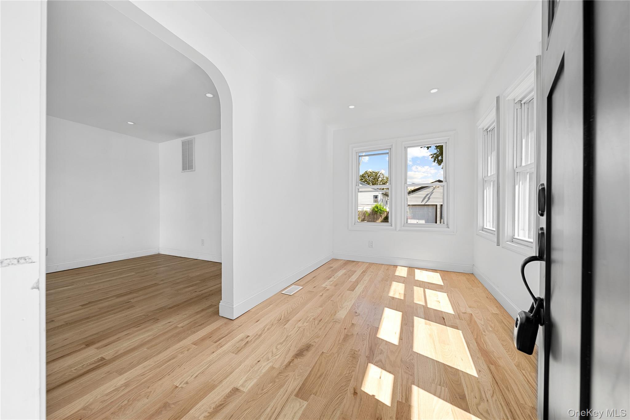 87 Parsons Drive, Hempstead, NY 11550