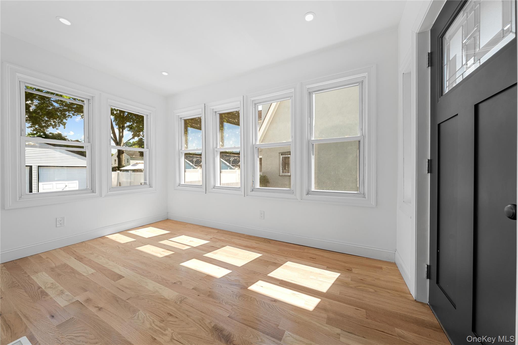 87 Parsons Drive, Hempstead, NY 11550