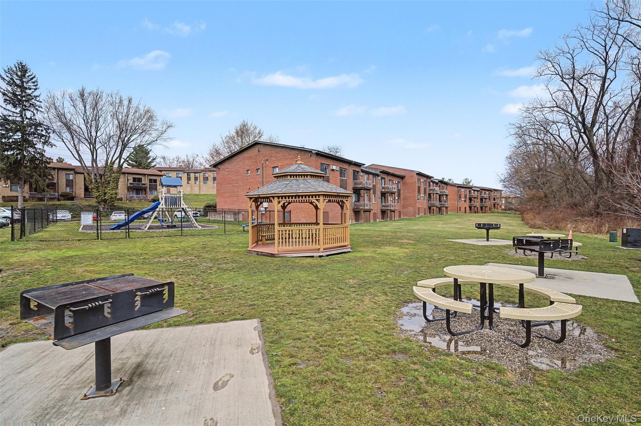 14 Charles Lane # 2D, Pomona, NY 10970