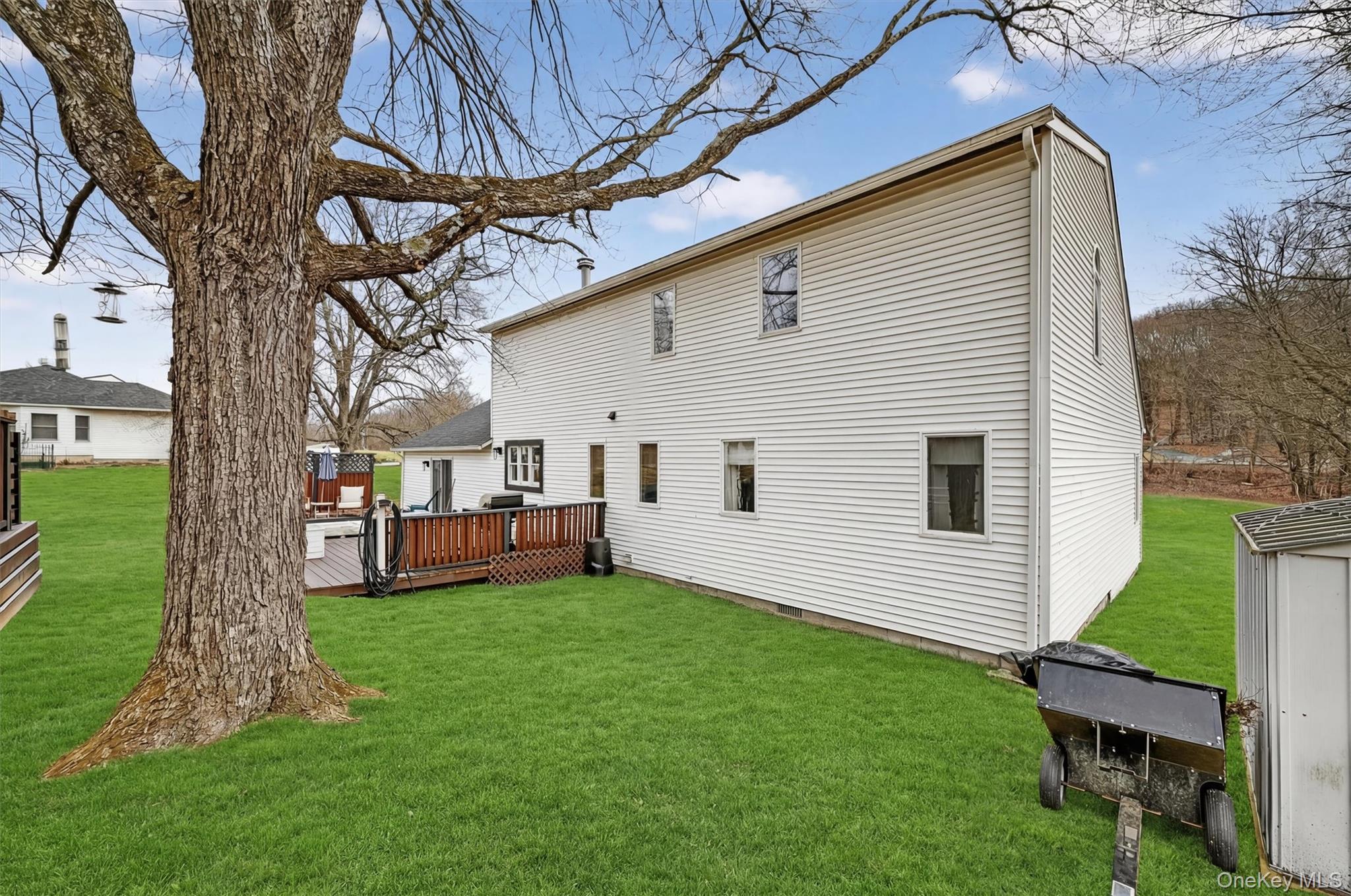 385 Route 284, Westtown, NY 10998