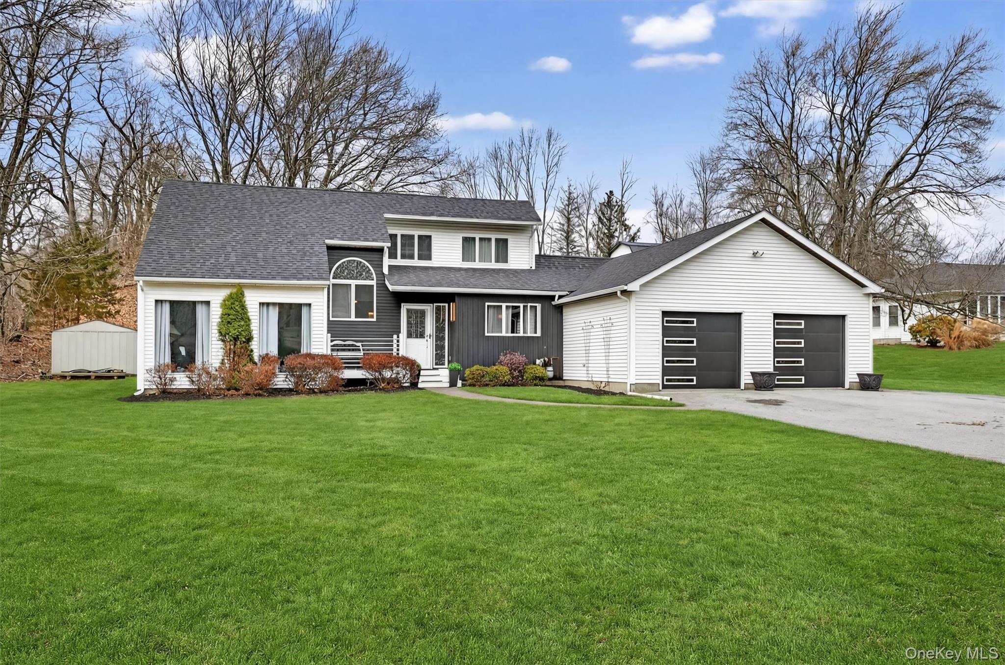 385 Route 284, Westtown, NY 10998