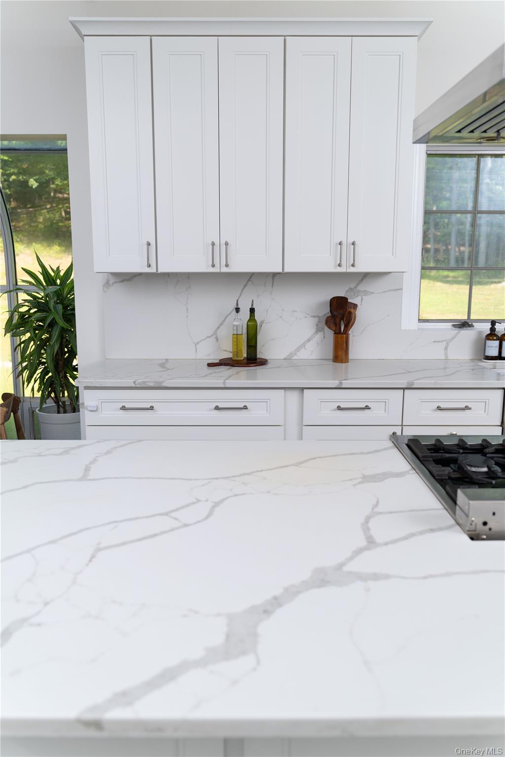 27 Valenza Lane, Blauvelt, NY 10913