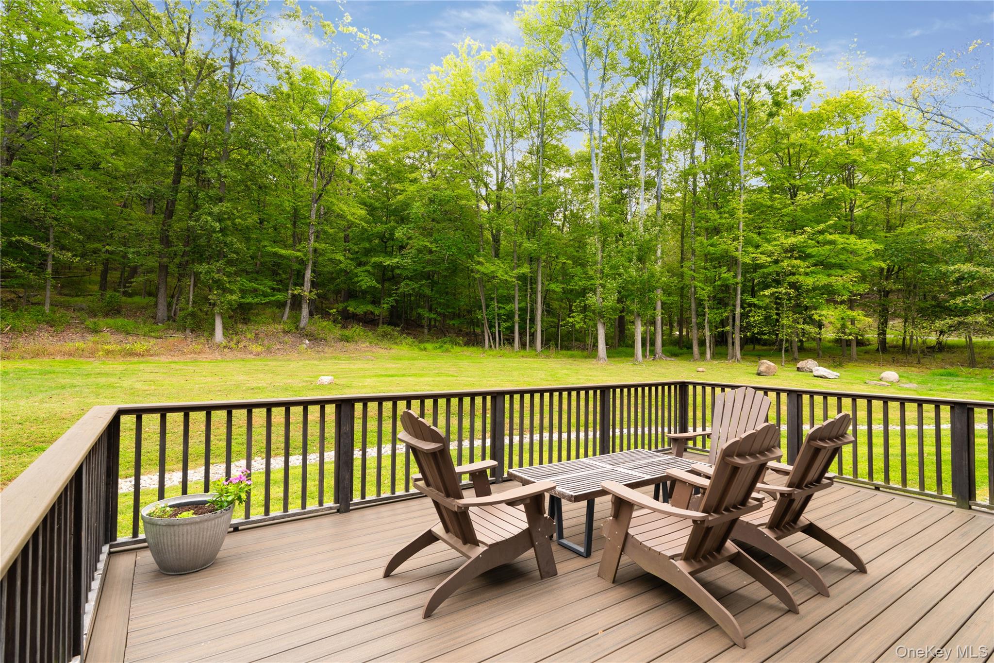 27 Valenza Lane, Blauvelt, NY 10913