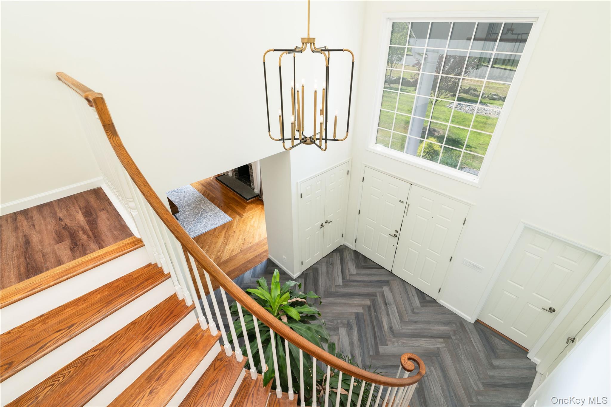 27 Valenza Lane, Blauvelt, NY 10913