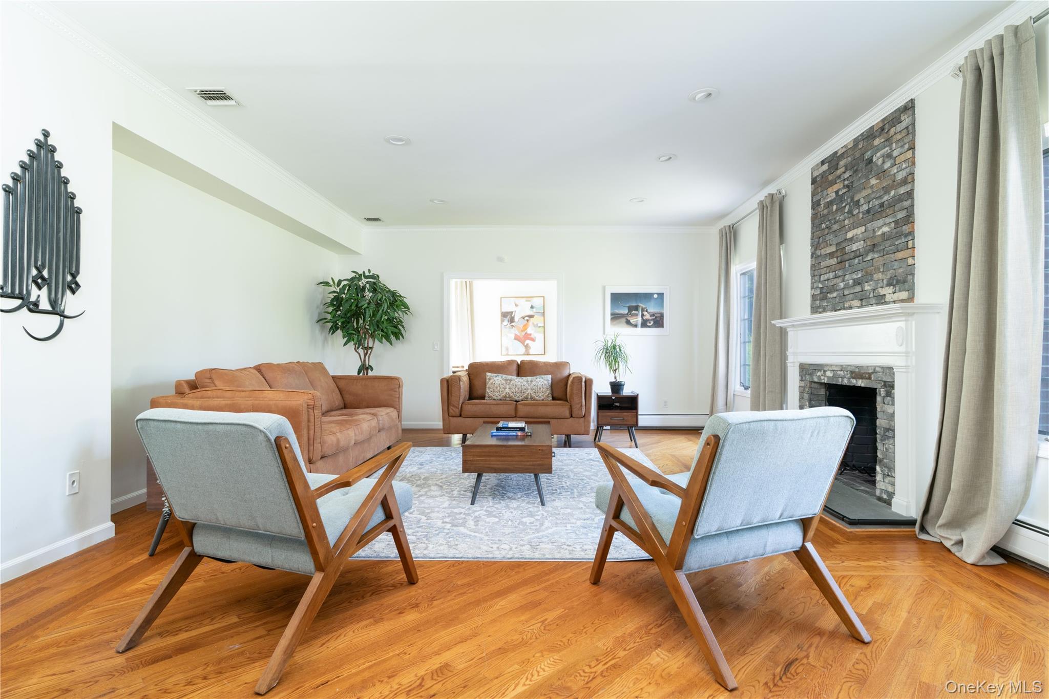 27 Valenza Lane, Blauvelt, NY 10913