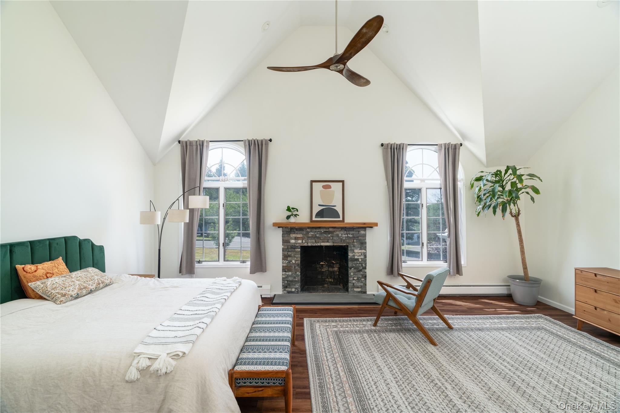 27 Valenza Lane, Blauvelt, NY 10913