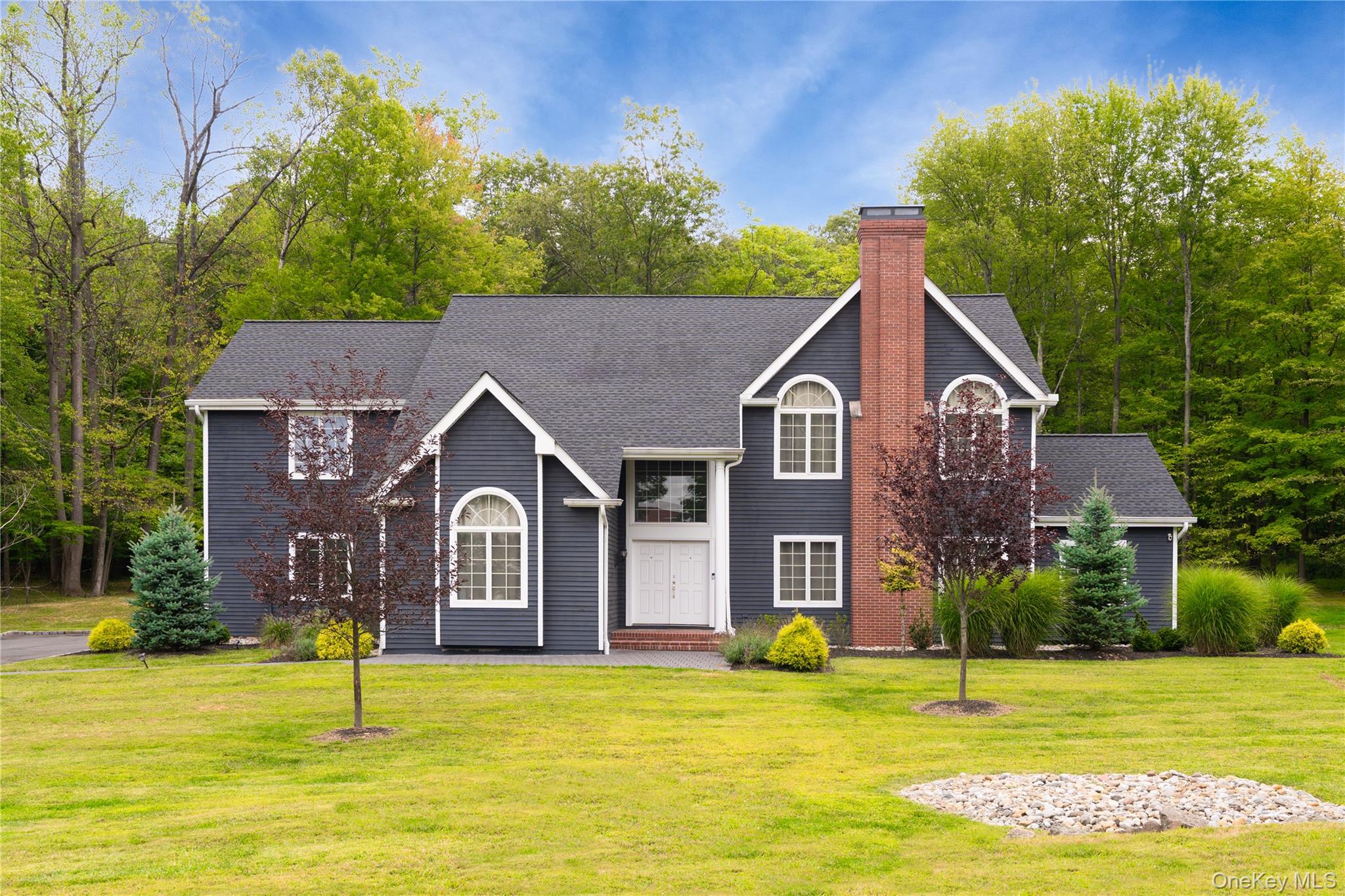 27 Valenza Lane, Blauvelt, NY 10913