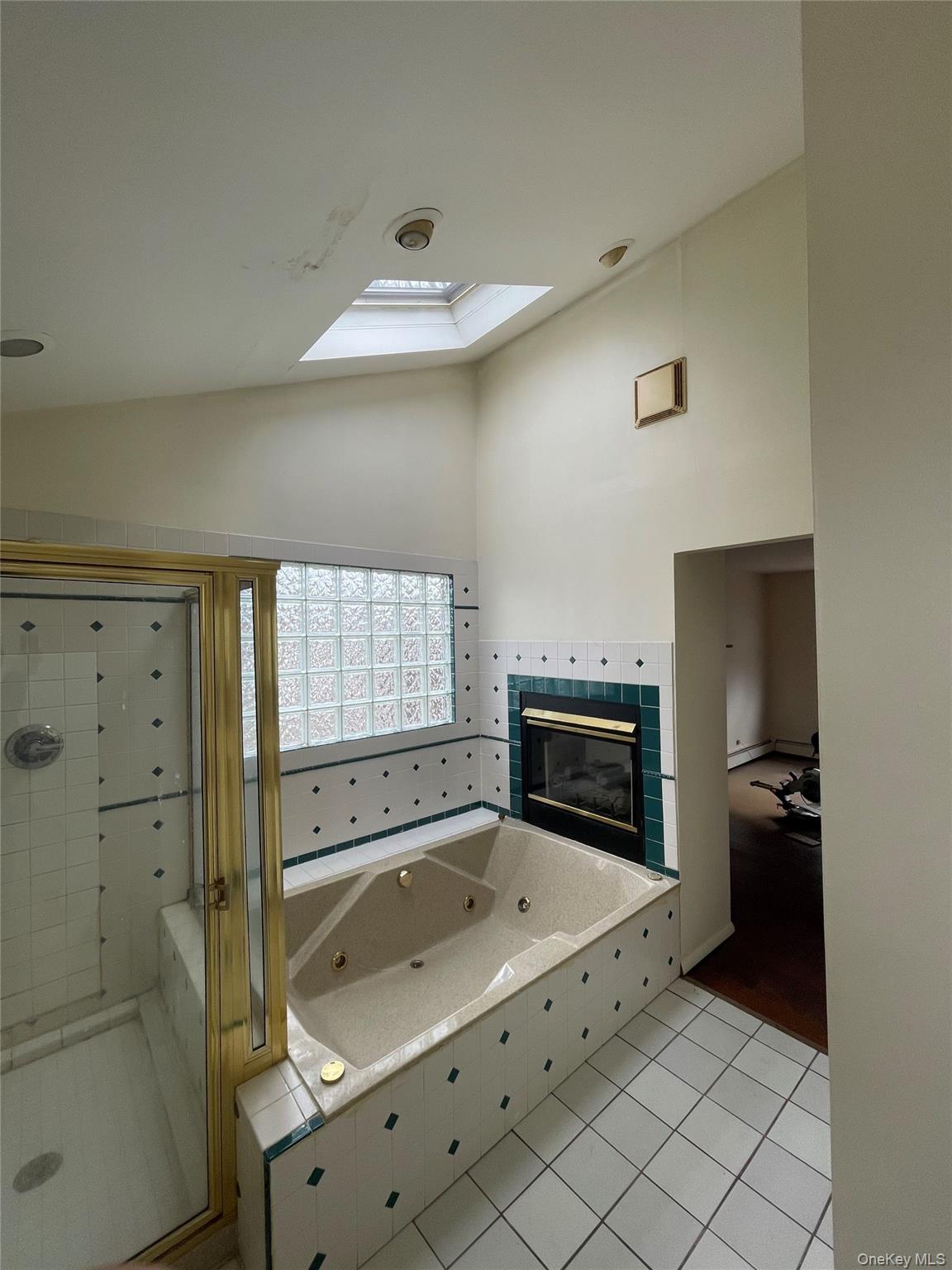 173 Aspen Road, Mastic Beach, NY 11951