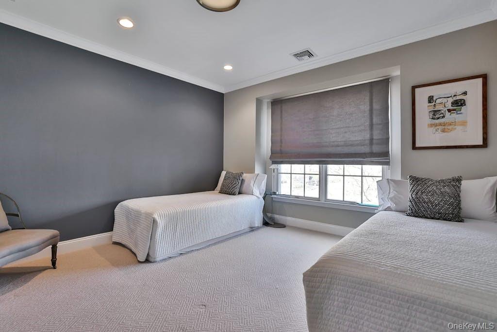 8 Caruso Place, Armonk, NY 10504