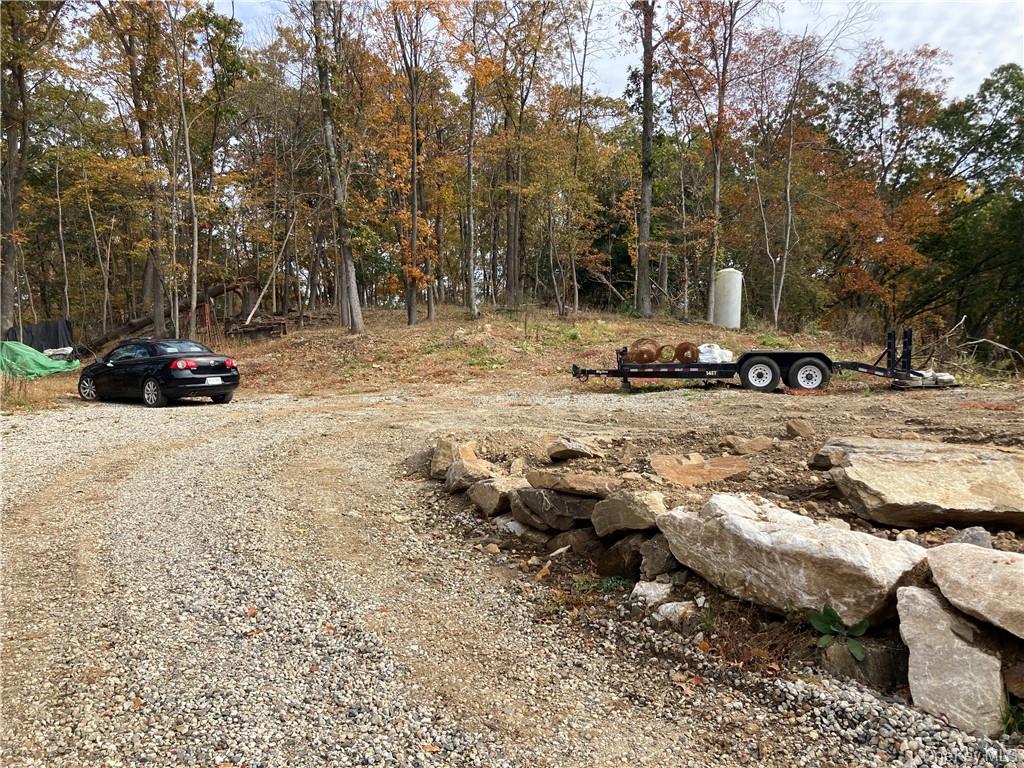 6 Duffys Bridge Road, Katonah, NY 10536