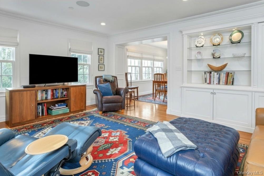 34 Hemlock Drive, Sleepy Hollow, NY 10591