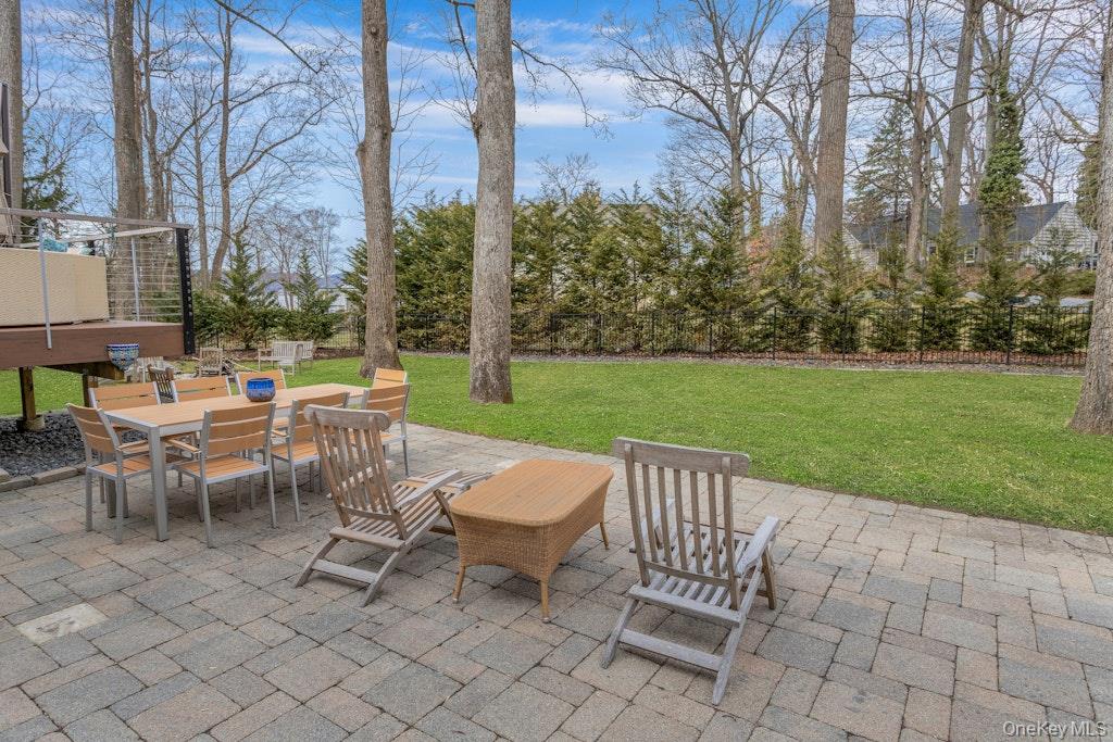 34 Hemlock Drive, Sleepy Hollow, NY 10591