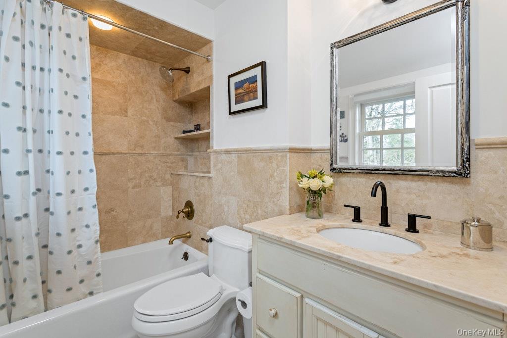 34 Hemlock Drive, Sleepy Hollow, NY 10591