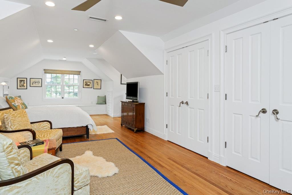 34 Hemlock Drive, Sleepy Hollow, NY 10591