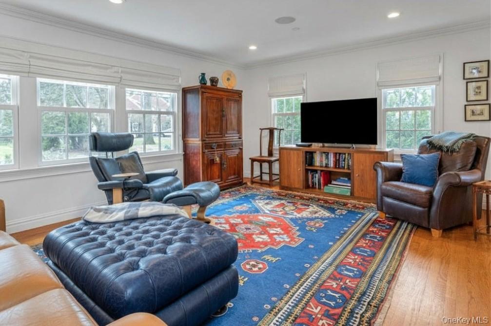 34 Hemlock Drive, Sleepy Hollow, NY 10591