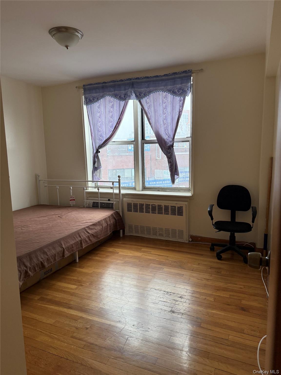 41-25 Kissena Boulevard # 5L, Flushing, NY 11355