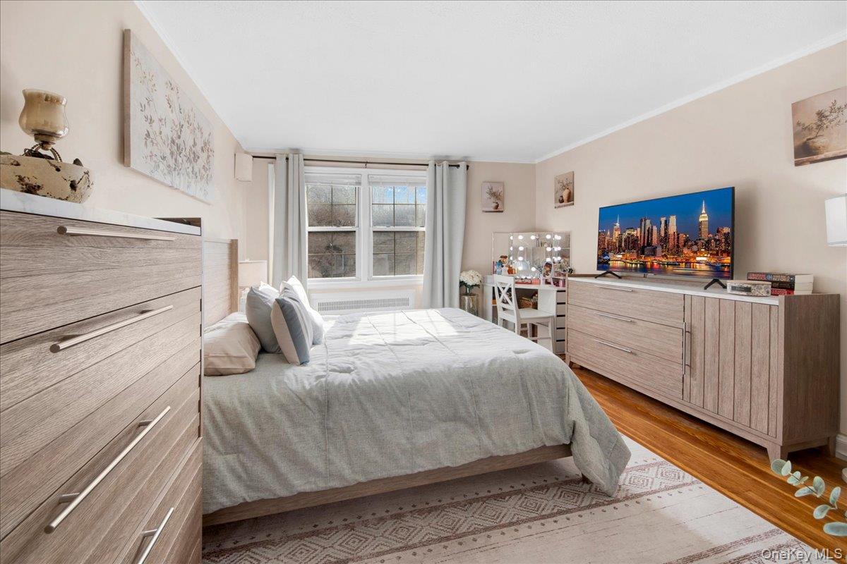 3 Sentry Place # 2A, Scarsdale, NY 10583