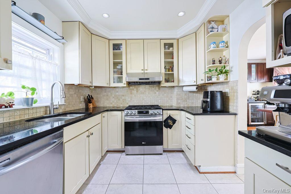 45-25 168TH Street, Flushing, NY 11358