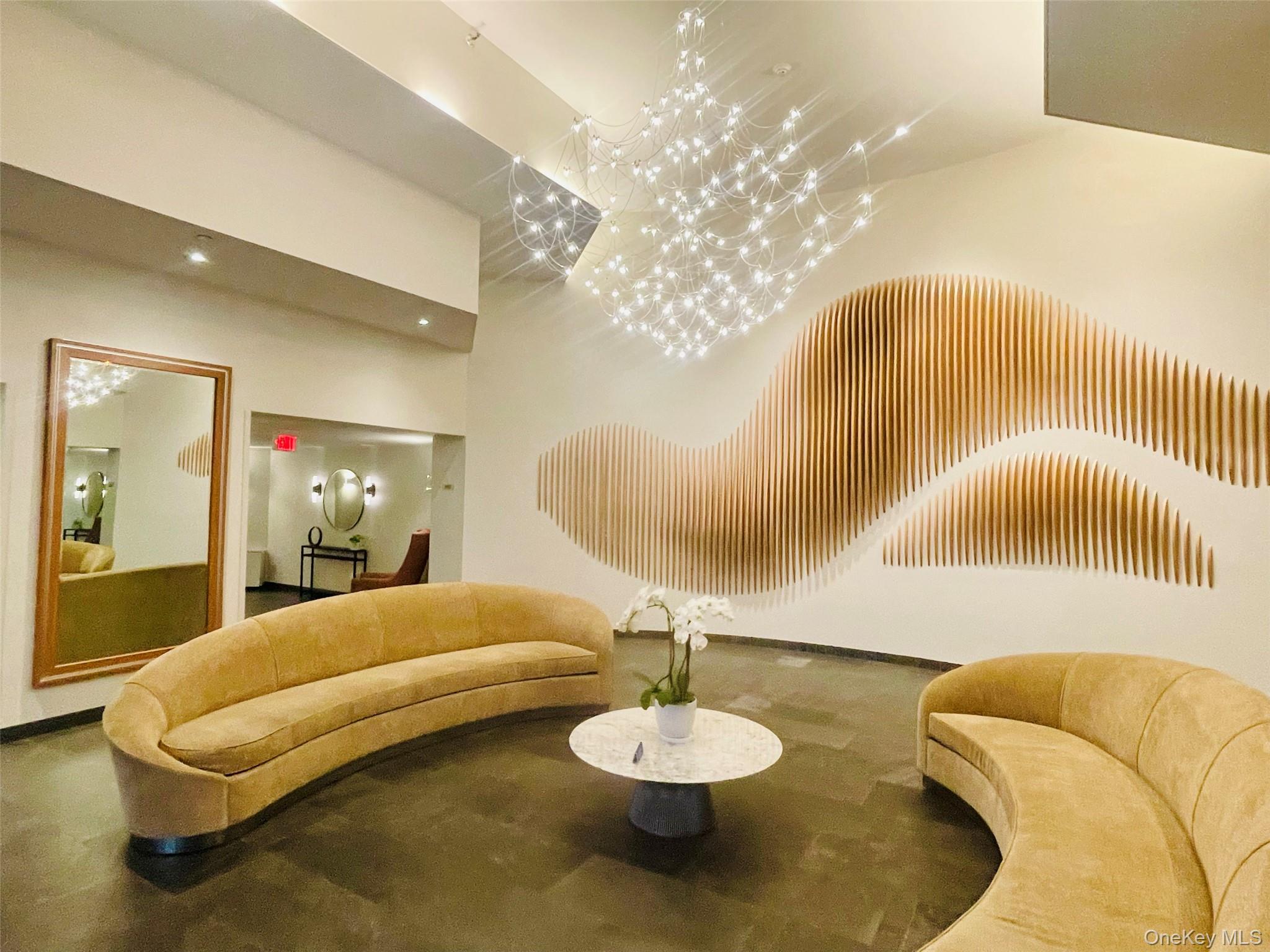 10 Stewart Pl # 2GE, White Plains, NY 10603