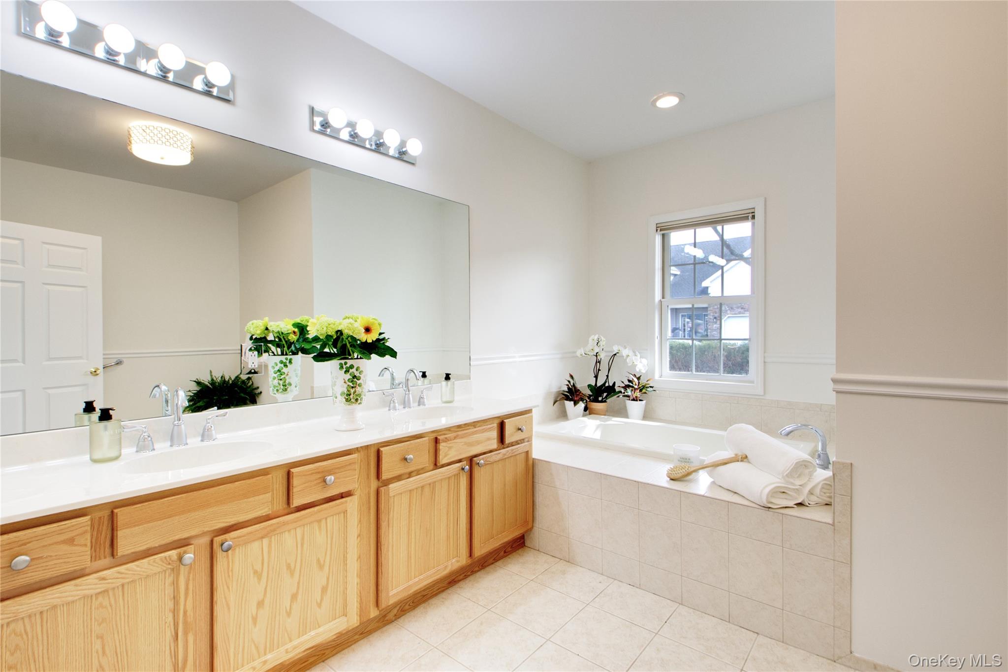 145 Pond View Drive, Port Washington, NY 11050