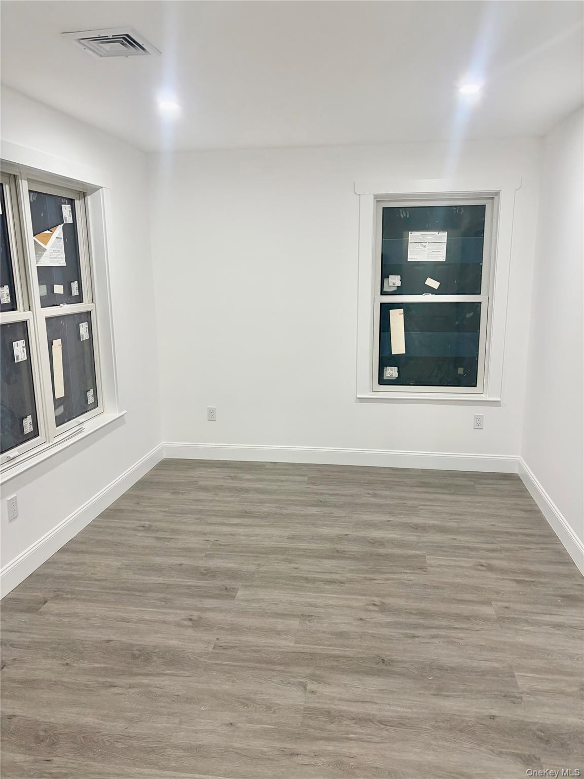 15 Potamac St., Yonkers, NY 10710