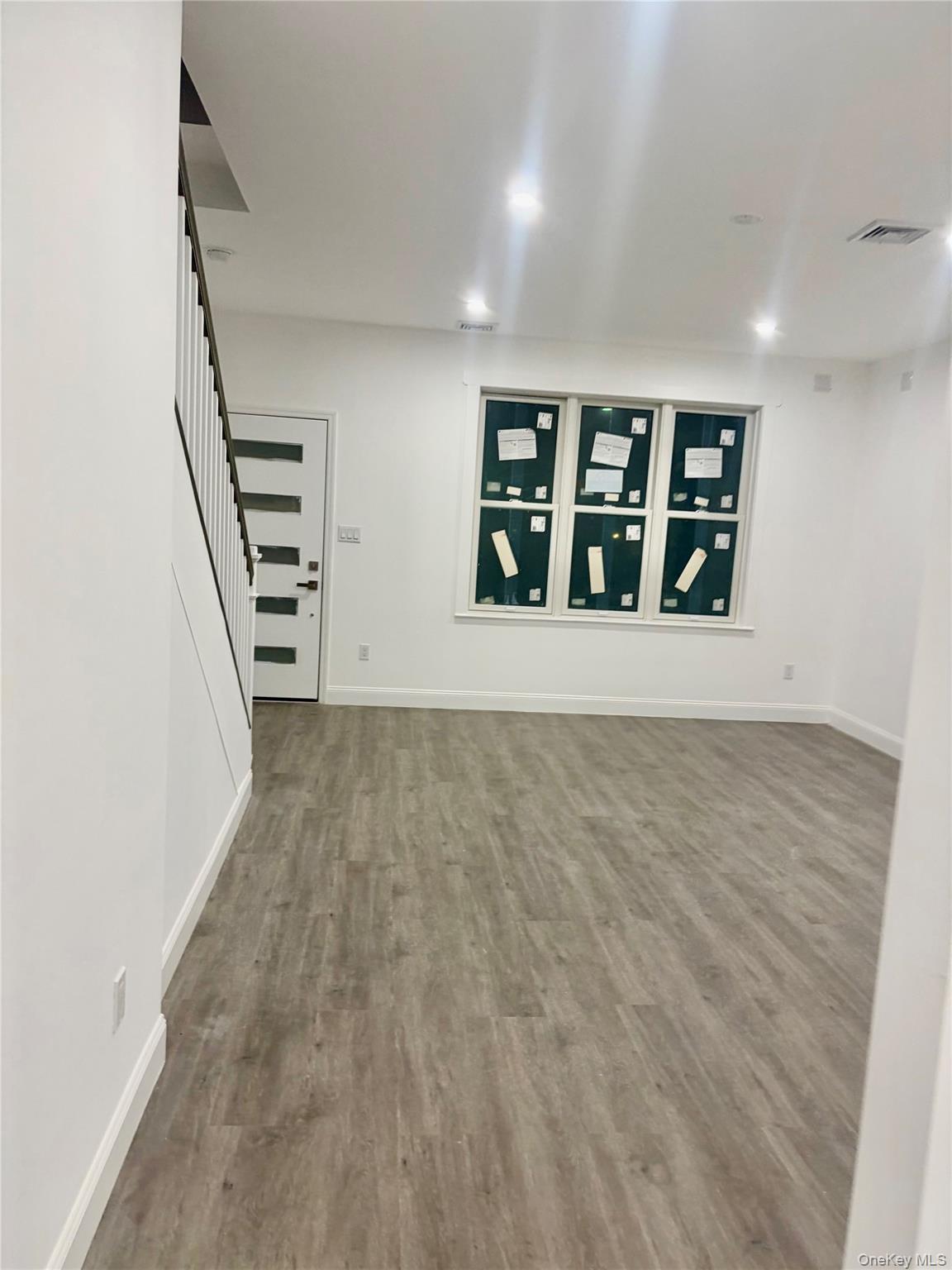 15 Potamac St., Yonkers, NY 10710