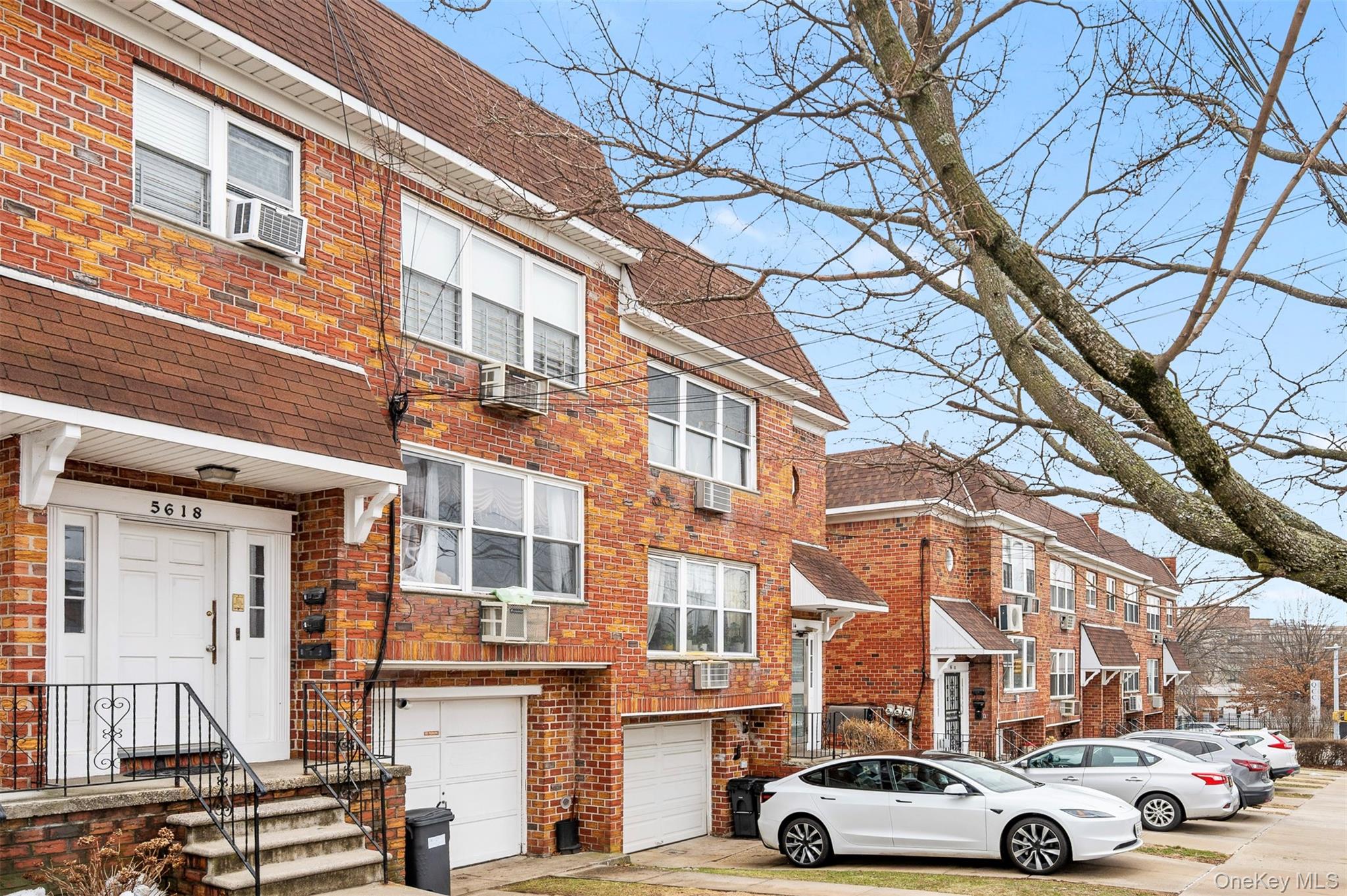 56-18 Cloverdale Boulevard, Bayside, NY 11364