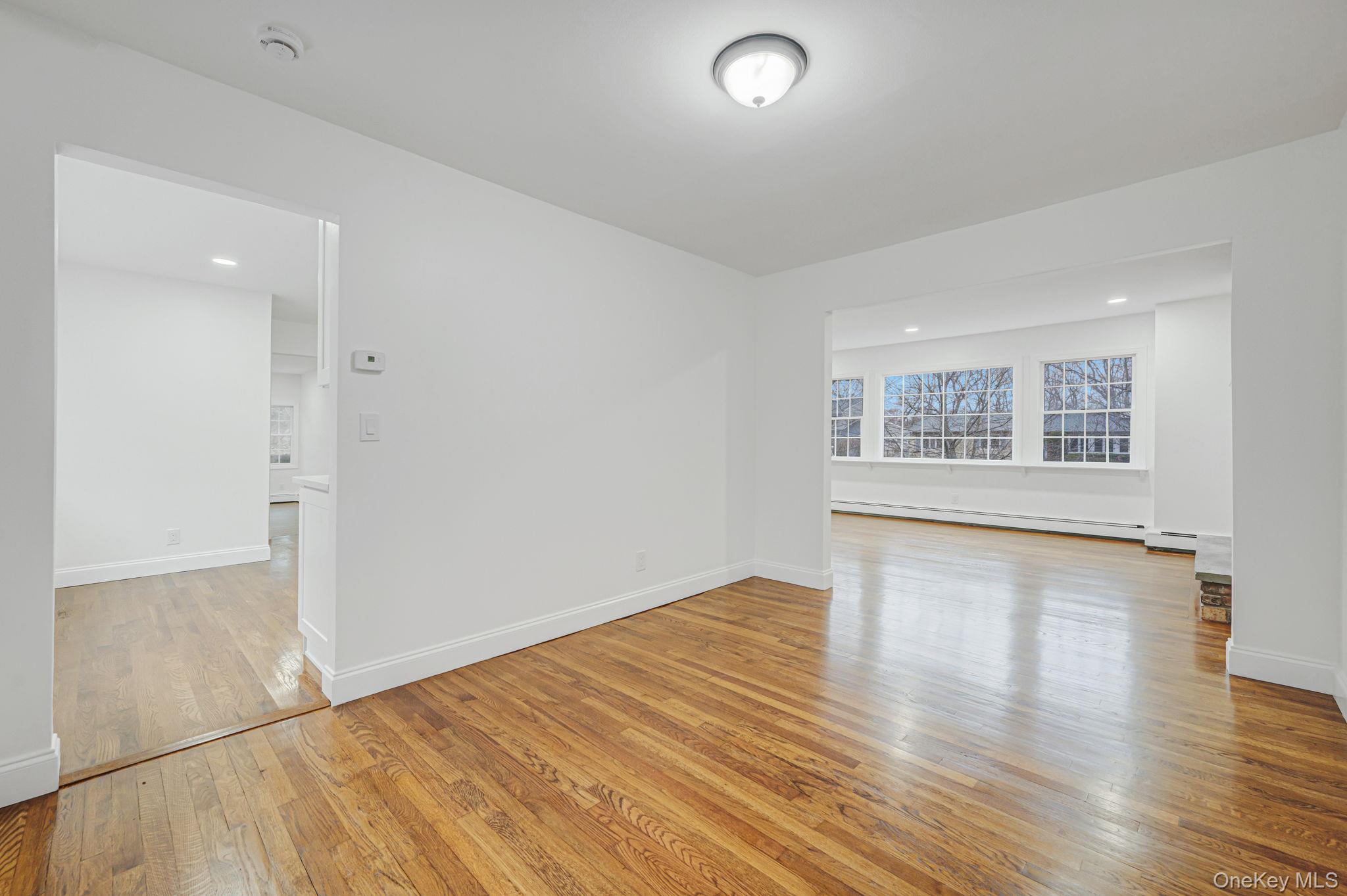 7 Spruce Court, Huntington, NY 11743