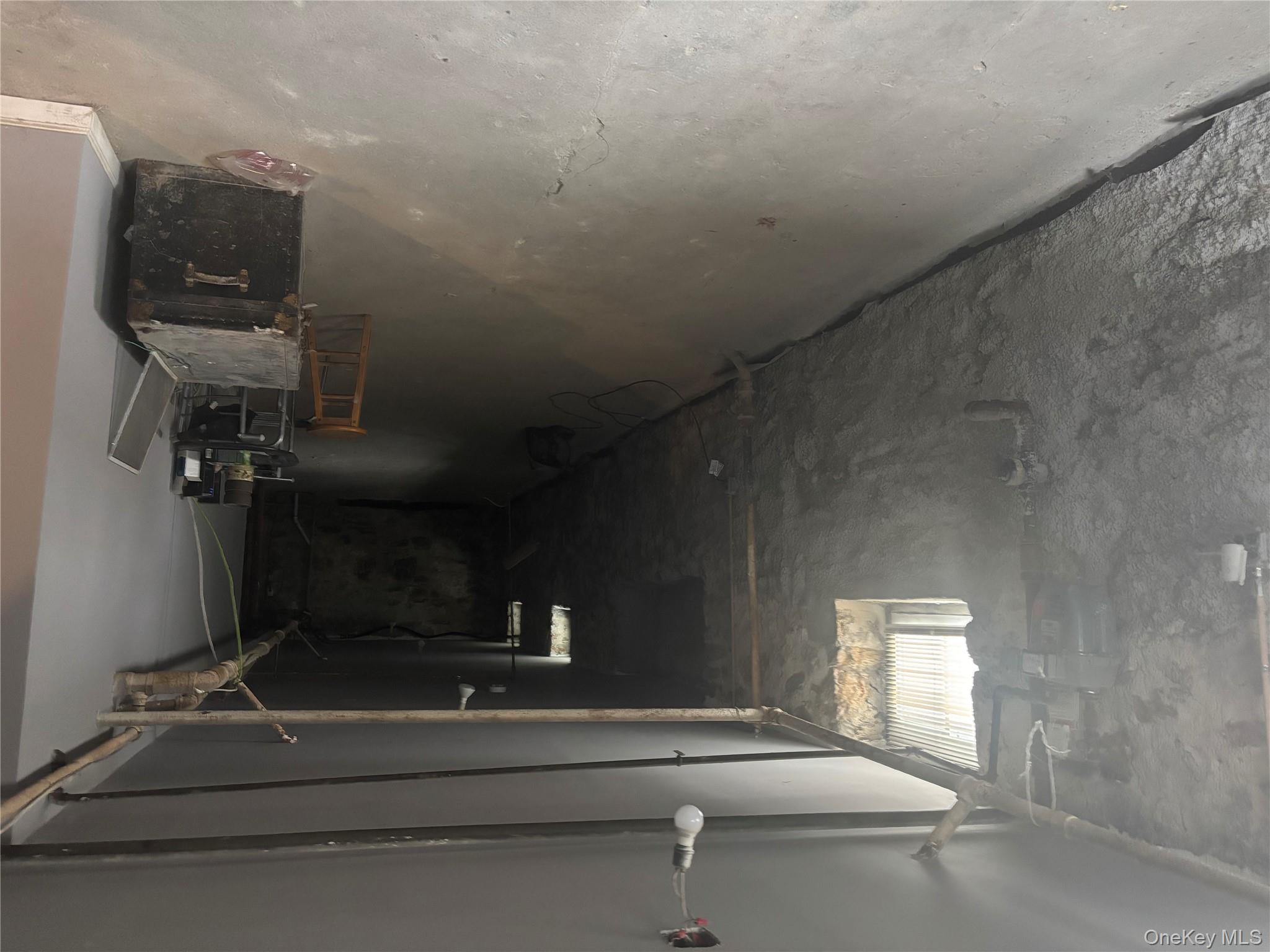 302 S 5th Avenue, Mount Vernon, NY 10550