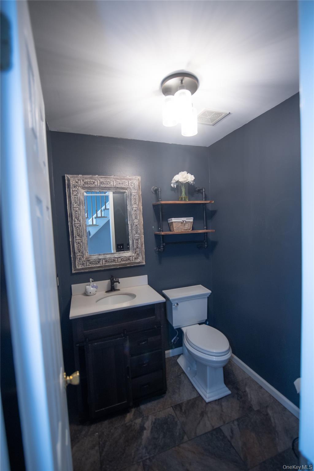 17 Oakley Boulevard, Garnerville, NY 10923