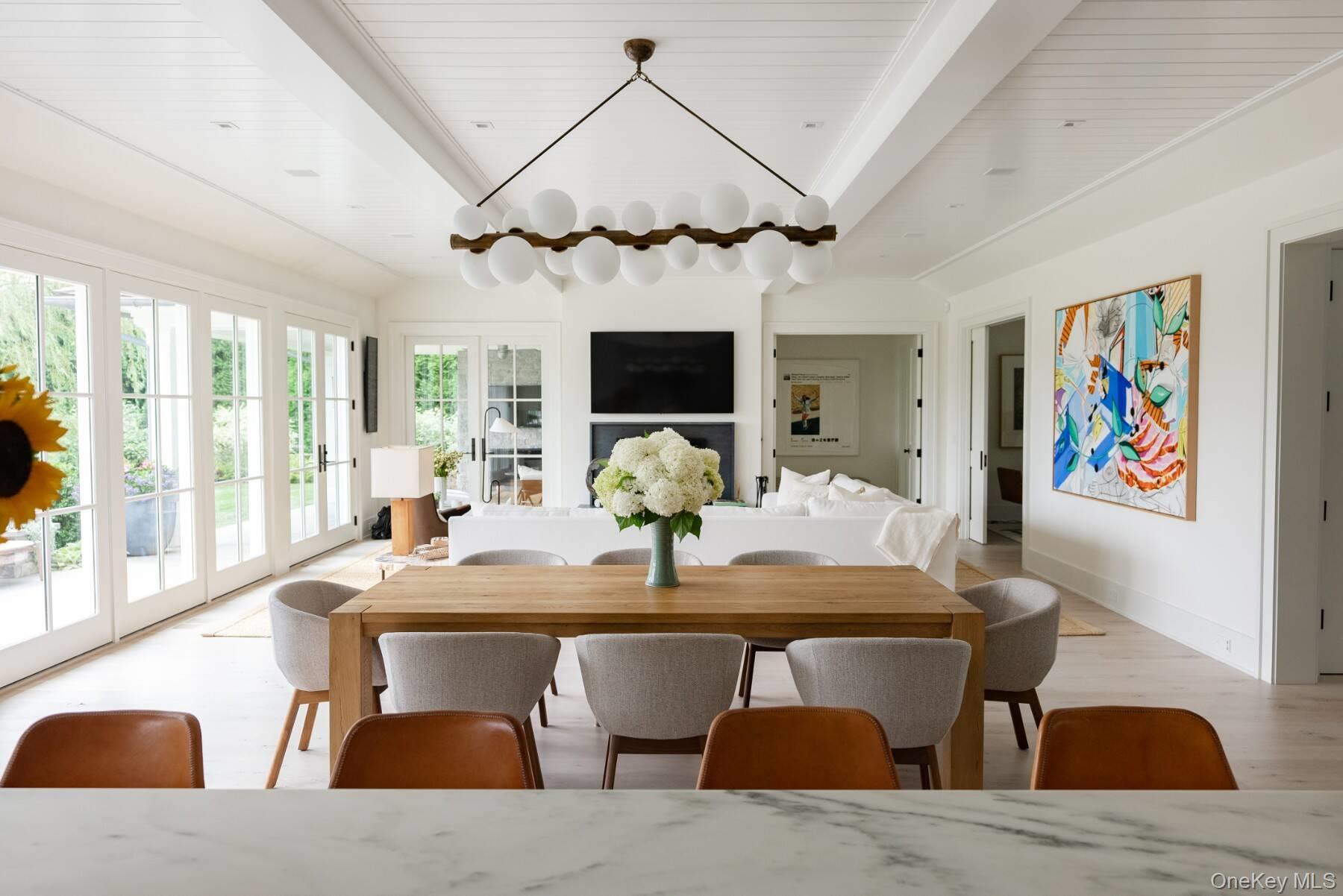 571 Pauls Lane, Bridgehampton, NY 11932